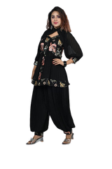 Noir Elegance Georgette Floral Embroidery Kurti Set