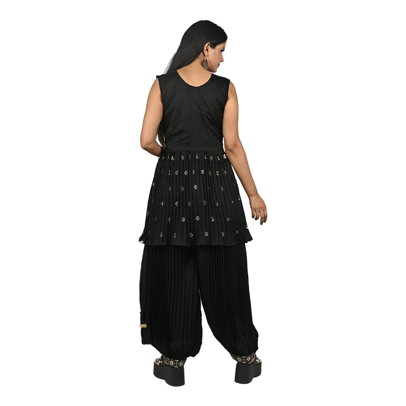 Noir Elegance Black Georgette Sequin and Zari Embroidery Pleated Kurti Set